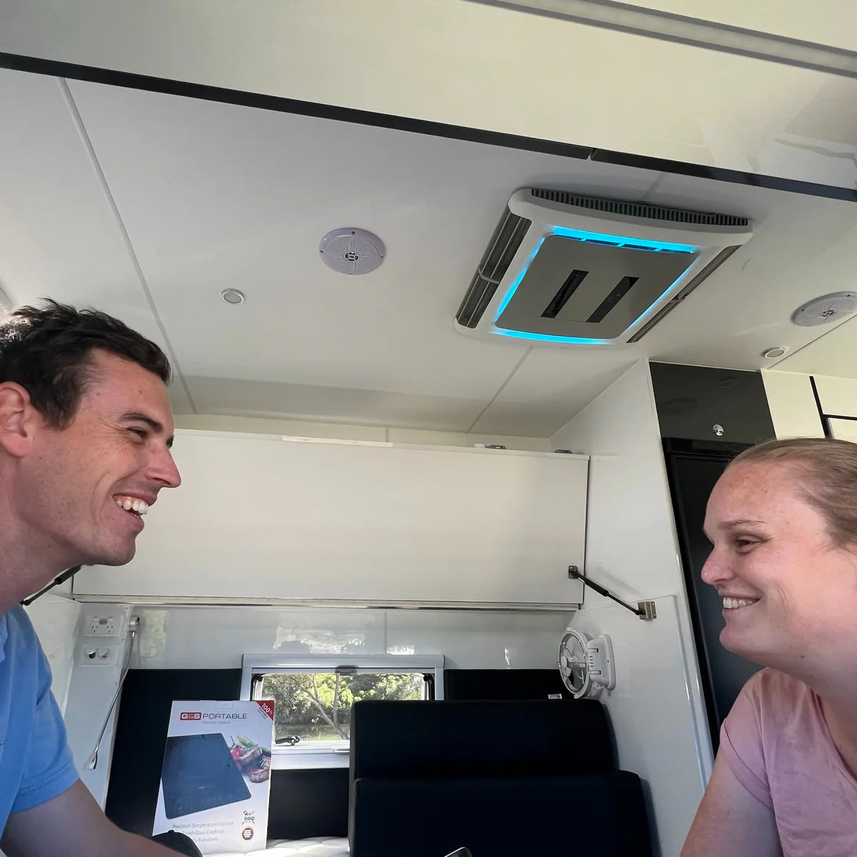 MYCOOLMAN AIR CONDITIONER 3KW