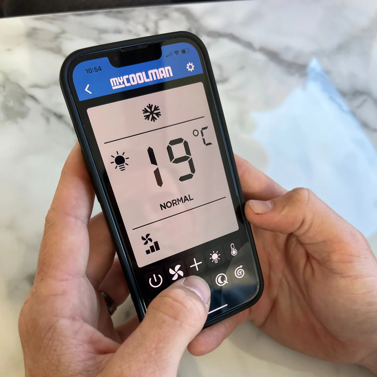 MYCOOLMAN AIR CONDITIONER 3KW