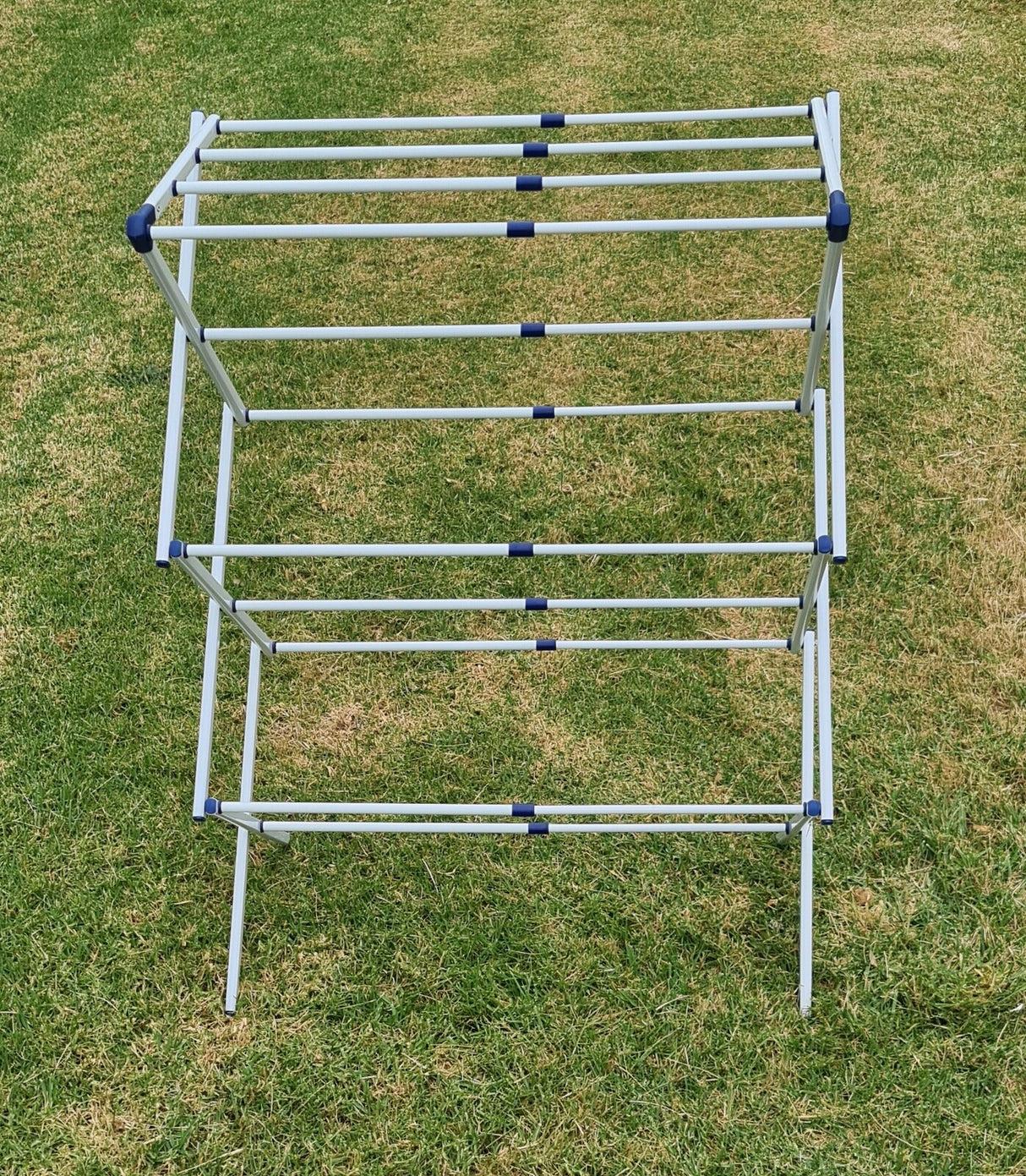 On The Road RV Extendable Clothes Airer