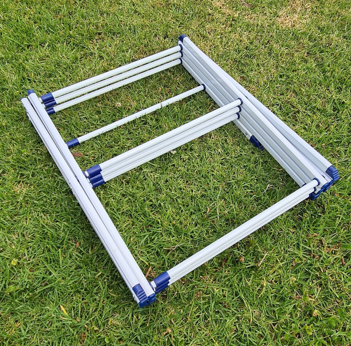 On The Road RV Extendable Clothes Airer