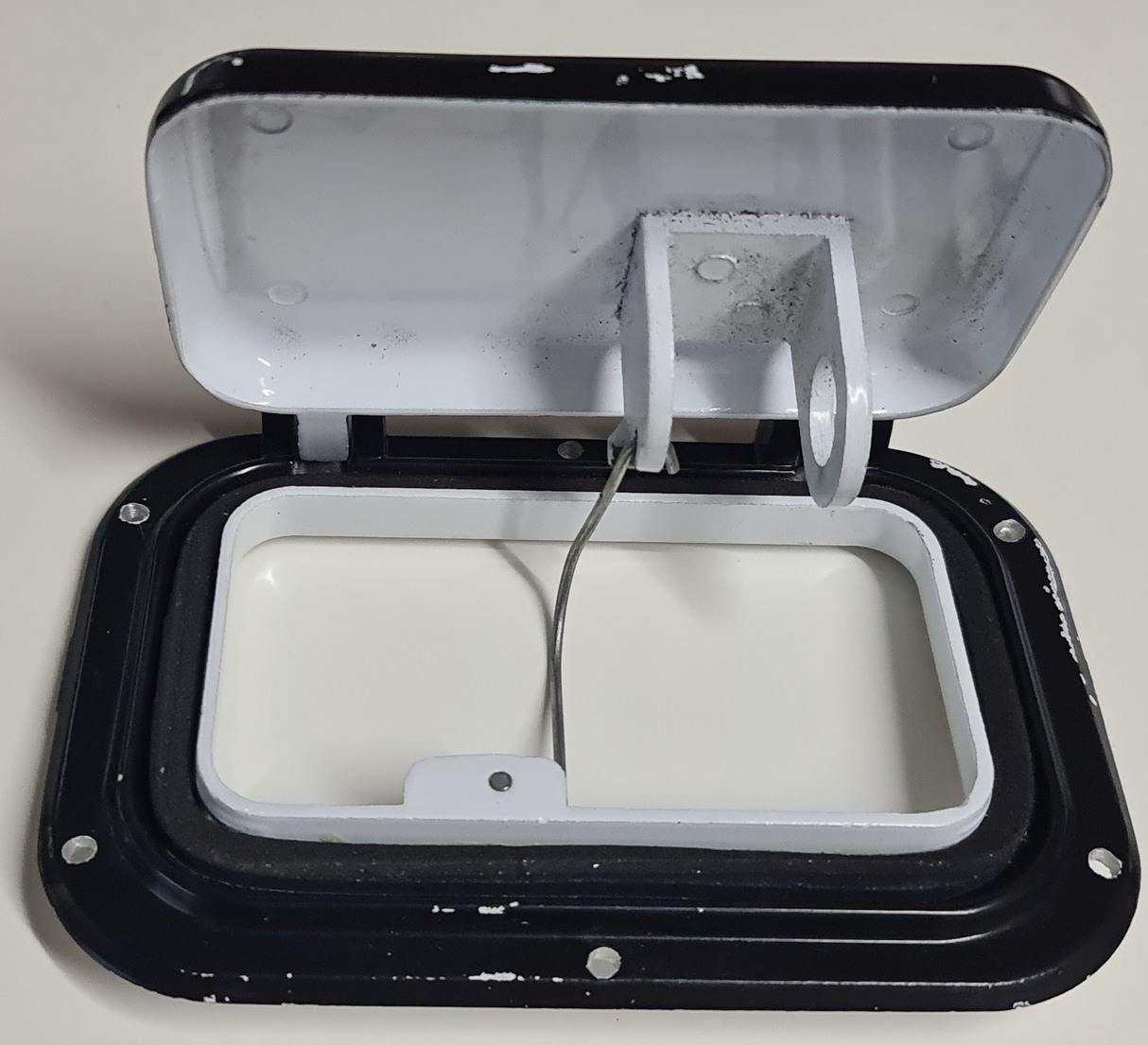 Small Scupper Vent - Black - Seconds