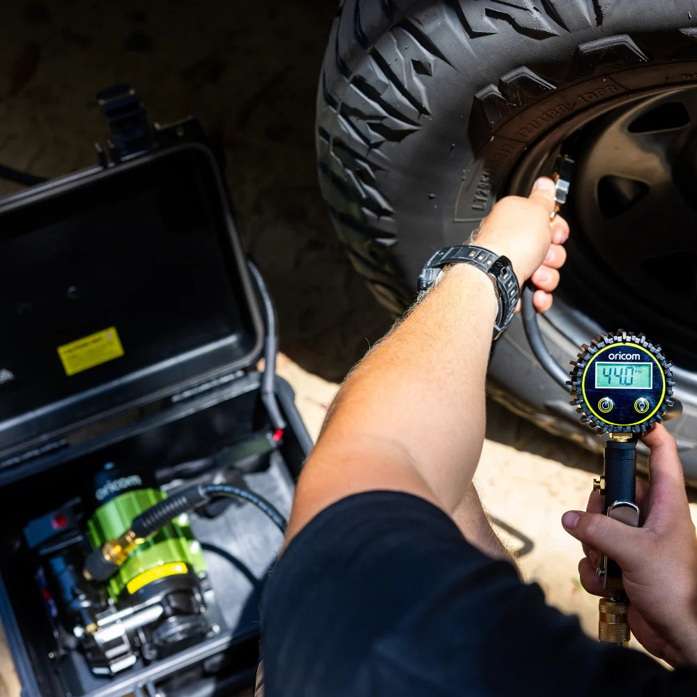 Oricom AIR30 Portable Air Compressor with Backlit Digital Display