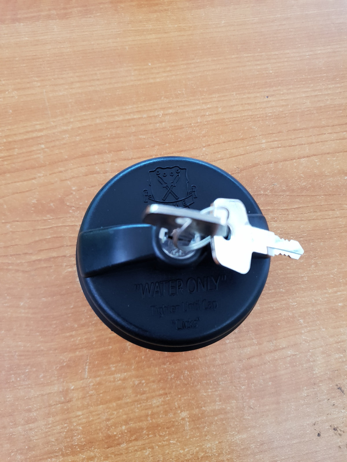 Black Cap & Key to suit Hume Water Filler