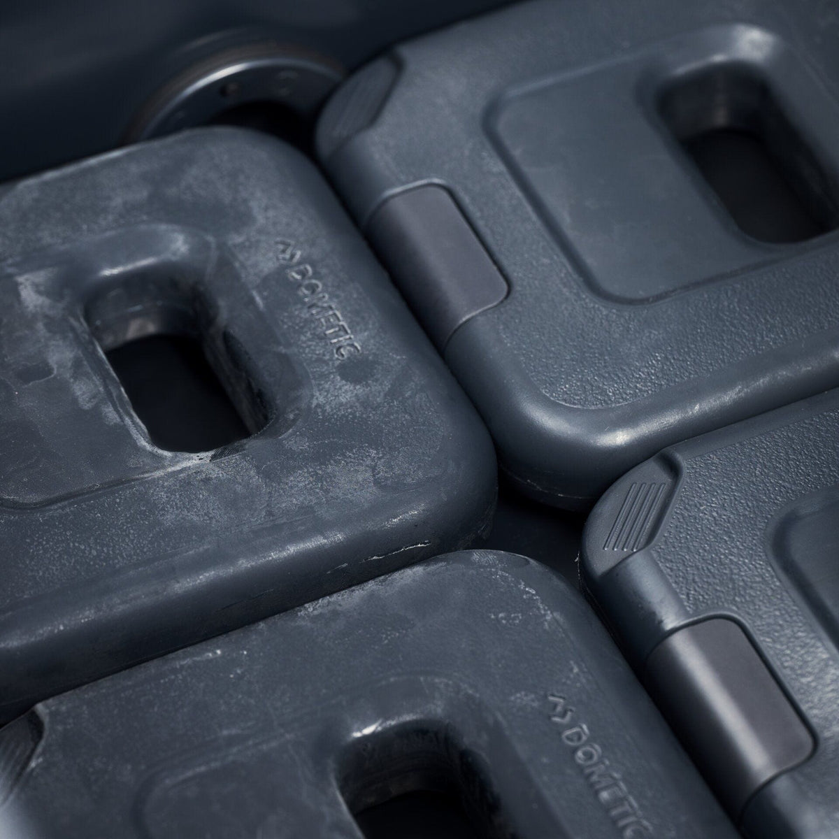 Dometic Recon Performance Small Ice Block