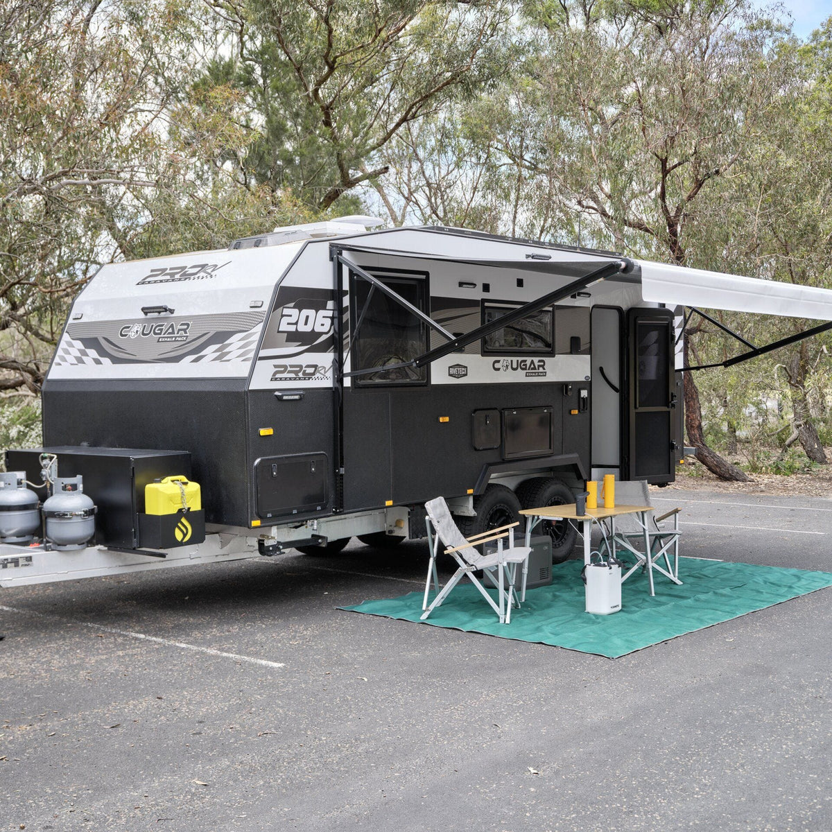 Dometic 9700 Power Caravan Awning