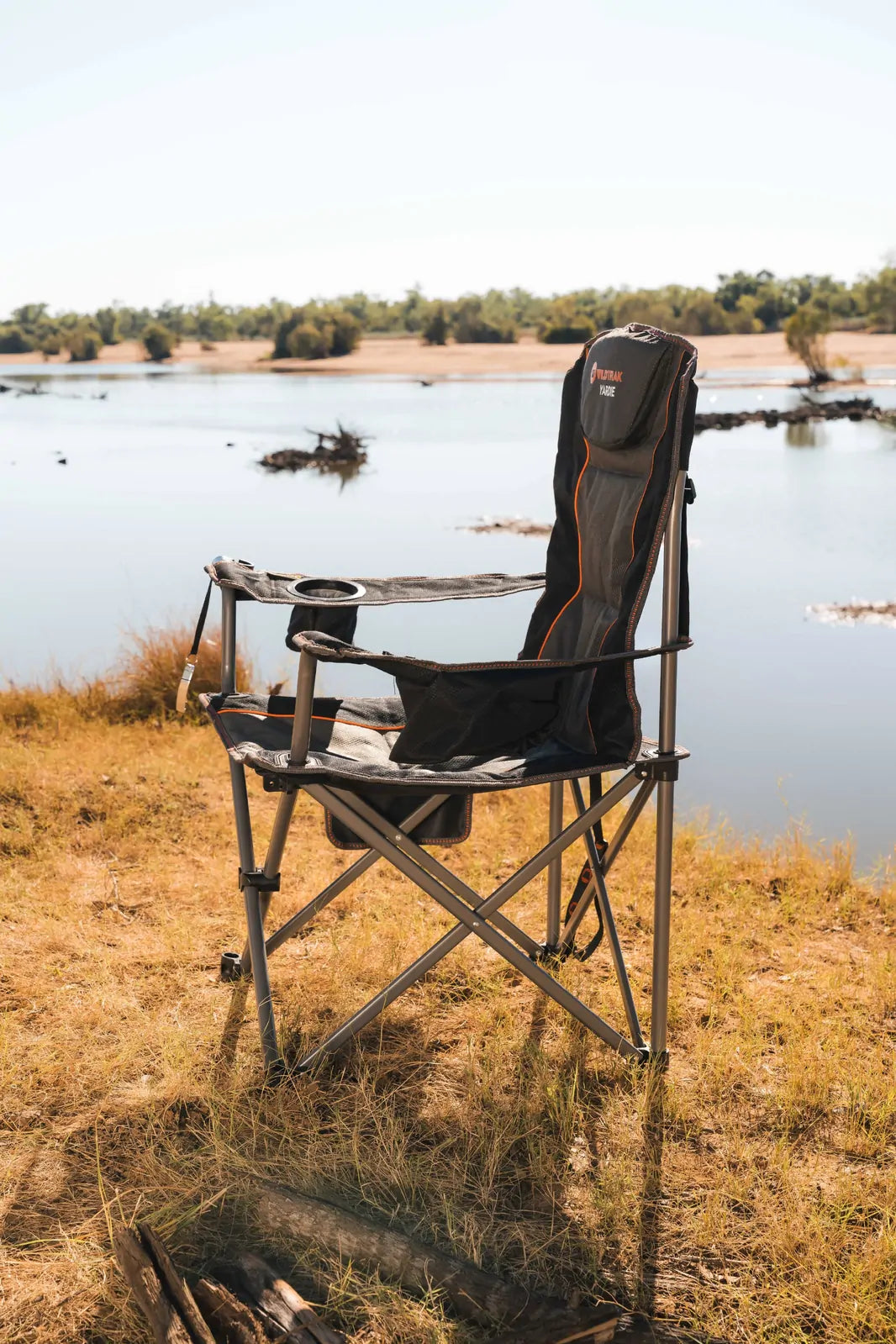 Wildtrak™ DELUXE Yardie Foldable Arm Chair with Shoulder Strap